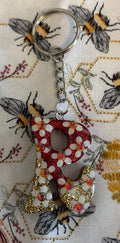 "R" w/daisies Keychain